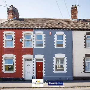 free-parking-comfy-3bed-house-8mins-to-centre.cardiffhotelswales.com/